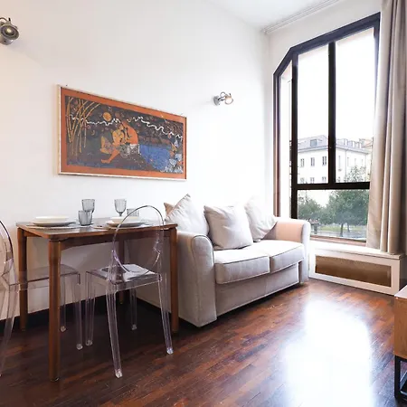 - Duomo Luxury V Appartamento Milano